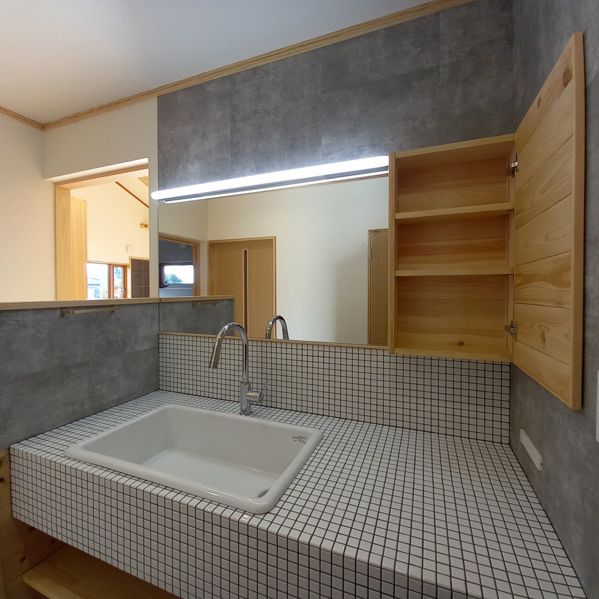 tile18