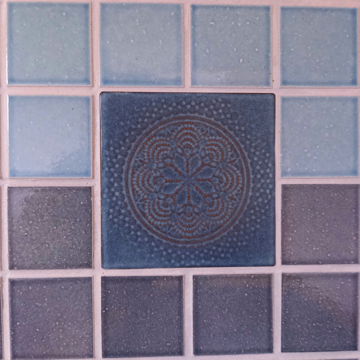 tile24